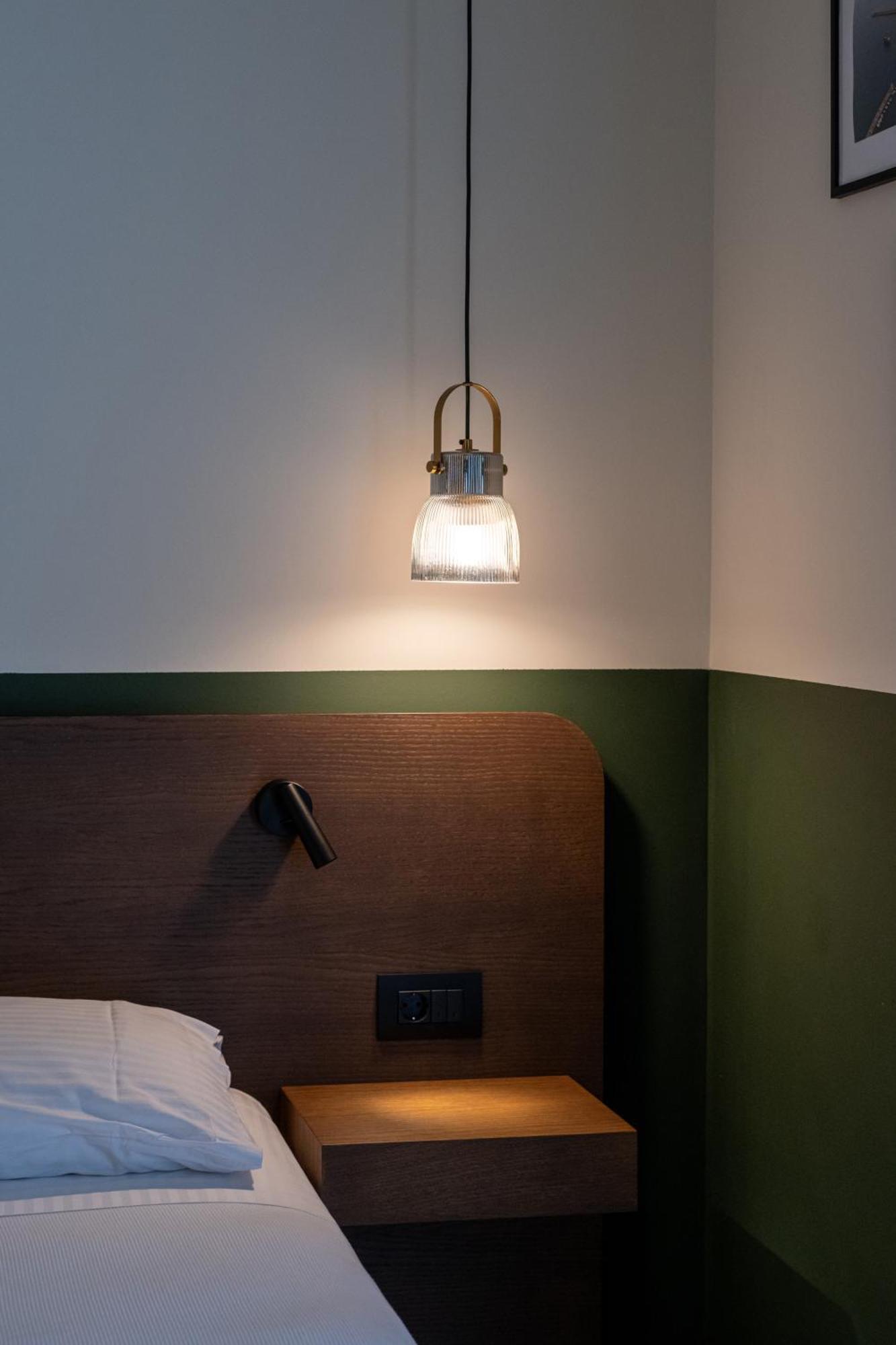 Evripidou 7 - Kalamata Mediterranean Suites Eksteriør billede