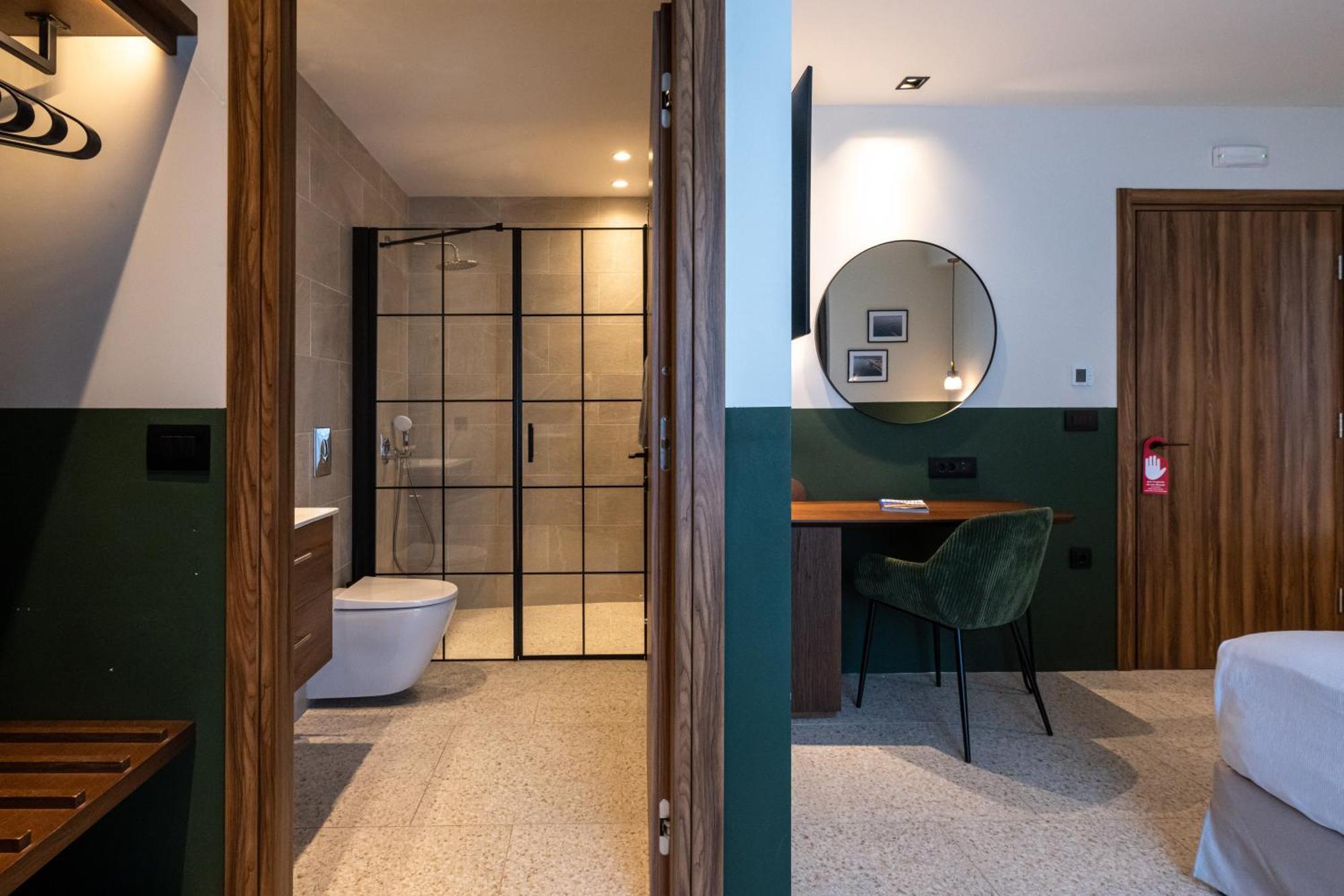 Evripidou 7 - Kalamata Mediterranean Suites Eksteriør billede